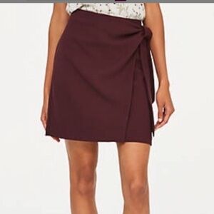 Loft plum color faux wrap skirt with side tie Size 8